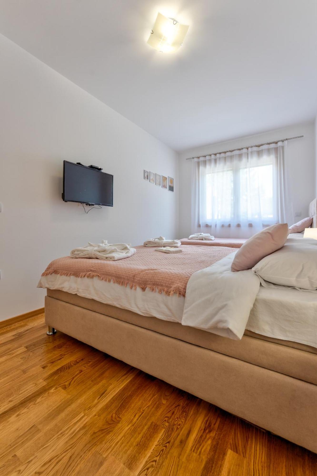 Apartment Valt &